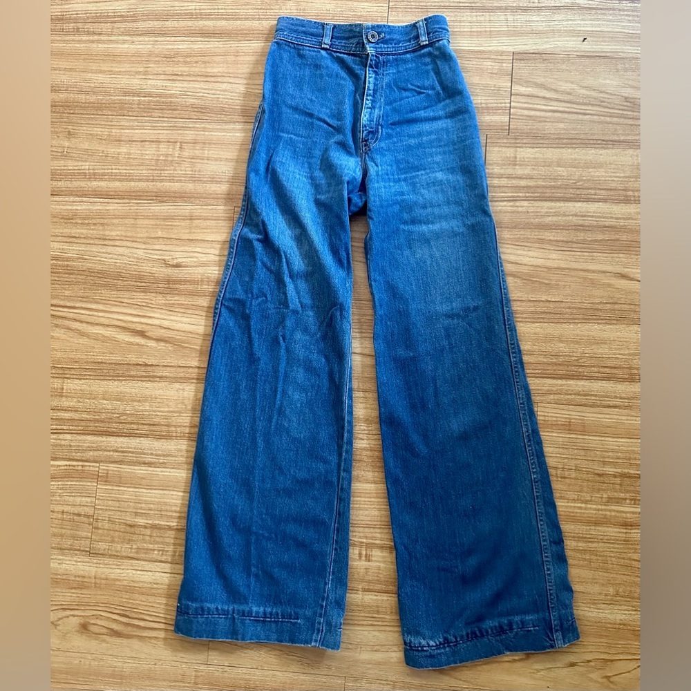 Vintage Levi’s white label bellbottoms 1970s